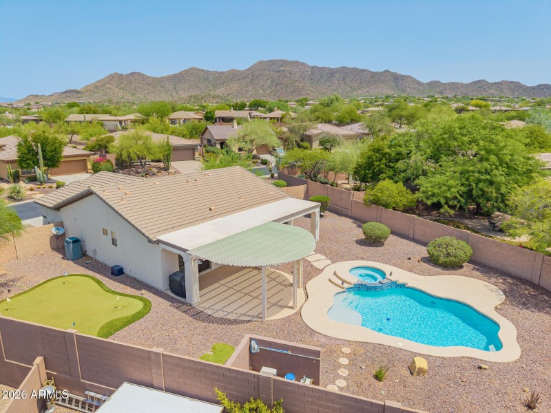 2361 W TURTLE HILL CT