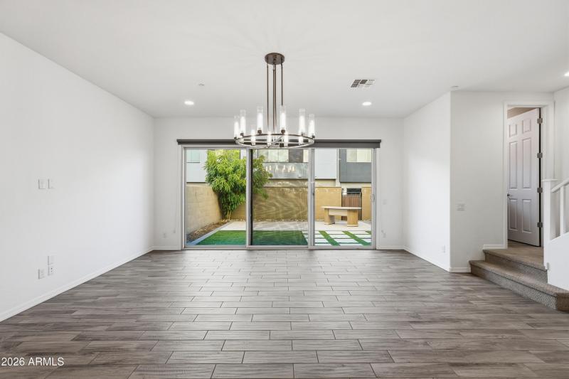 Outdoor indoor living