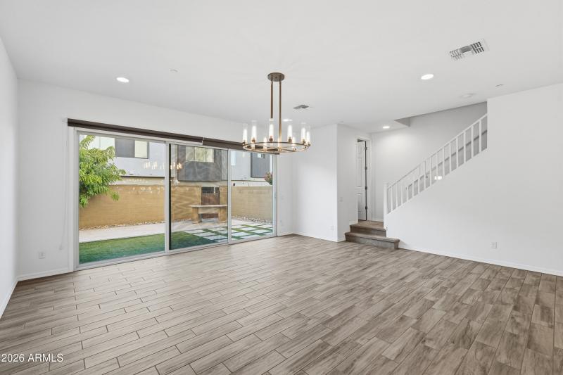 Outdoor indoor living