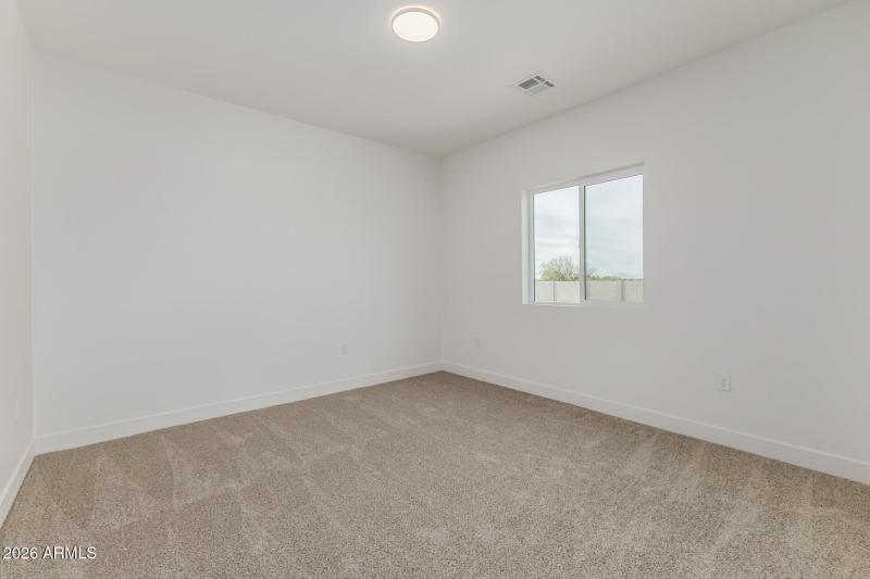 25 Sandstone Mountain