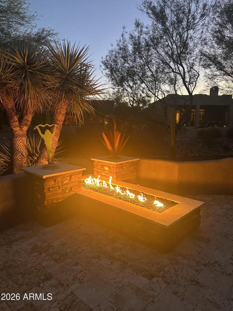 Box Bar Firepit