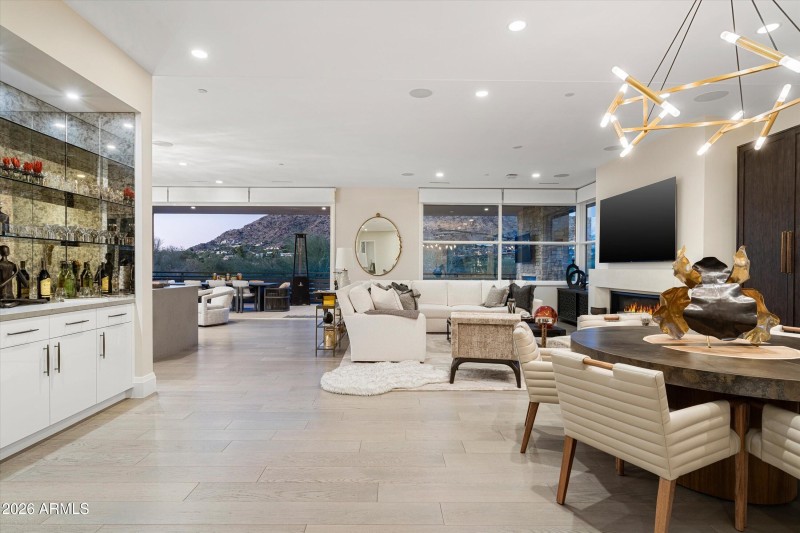 005_Twilight Great Room