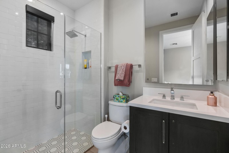 45-web-or-mls-22407-n-89th-st