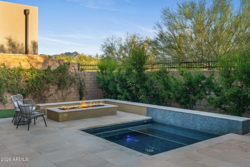 57-web-or-mls-22407-n-89th-st