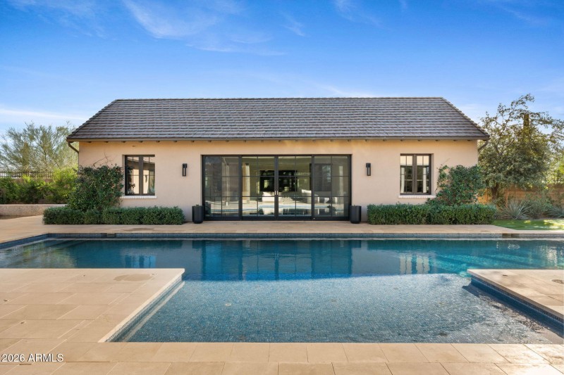 66-web-or-mls-22407-n-89th-st