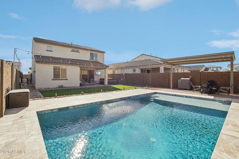 35-web-or-mls-Roma Ave-S1601-035