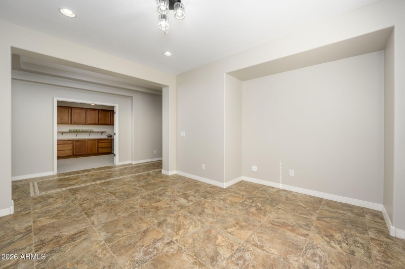Formal Dining/Bonus Room