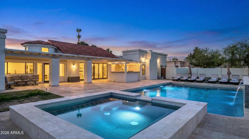 10111 E Cholla St Twilight 01