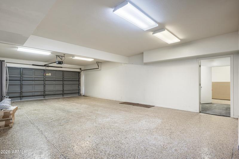 10111 E Cholla St-36