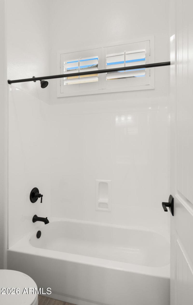 39-web-or-mls-Jack and Jill Bedrooms4