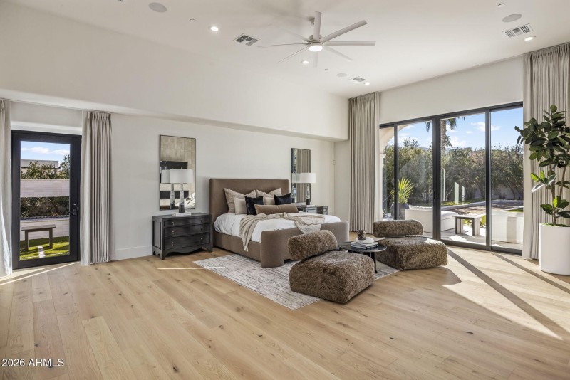 49-web-or-mls-D46A5223