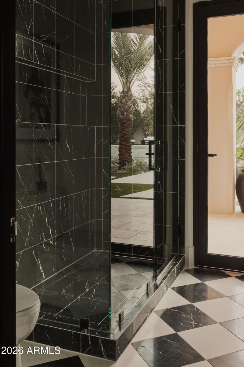 4901-e-tomahawk-trail-30