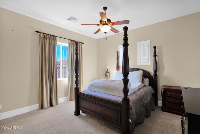 19-web-or-mls-P1448188