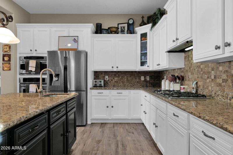 49-web-or-mls-P1448263