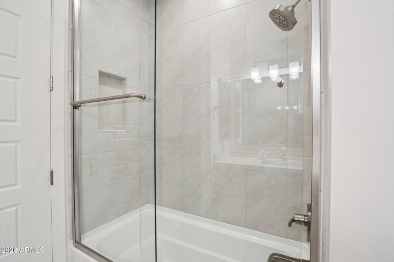 25-web-or-mls-E Deer Valley Dr-S1701-025