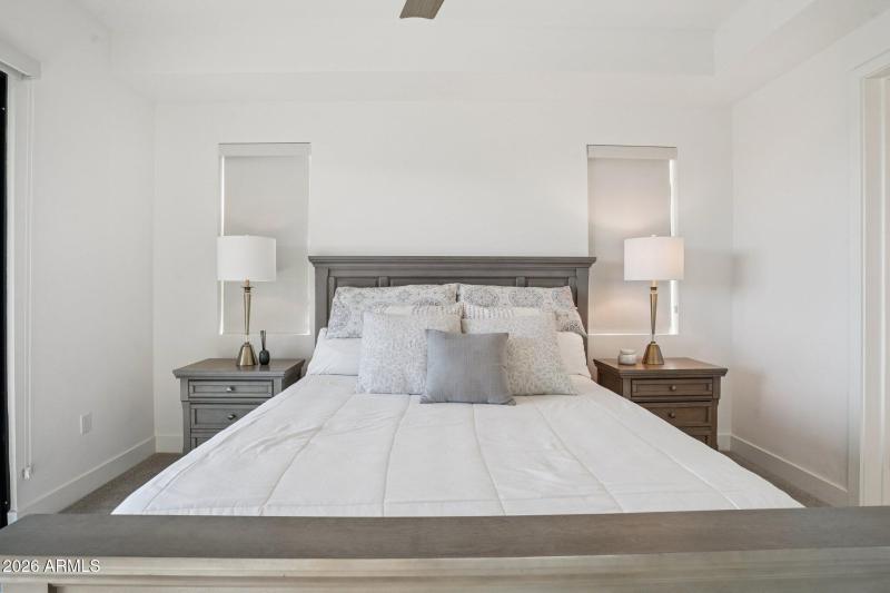 30-web-or-mls-E Deer Valley Dr-S1701-030