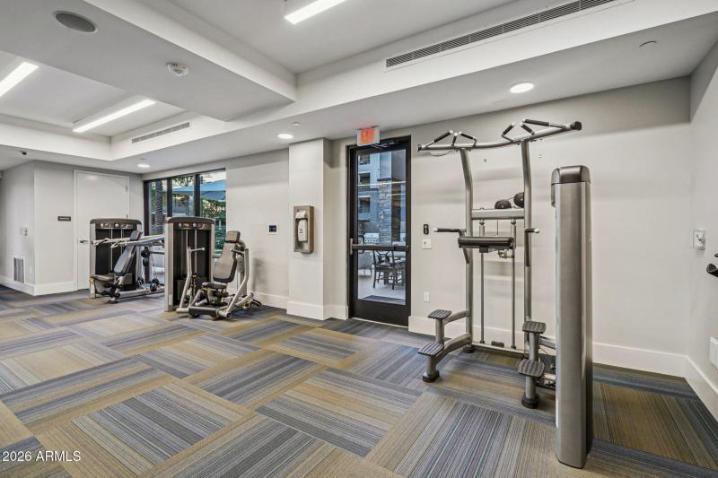 79-web-or-mls-E Deer Valley Dr-1701-919