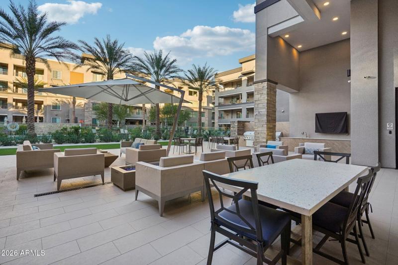 84-web-or-mls-E Deer Valley Dr-1701-924