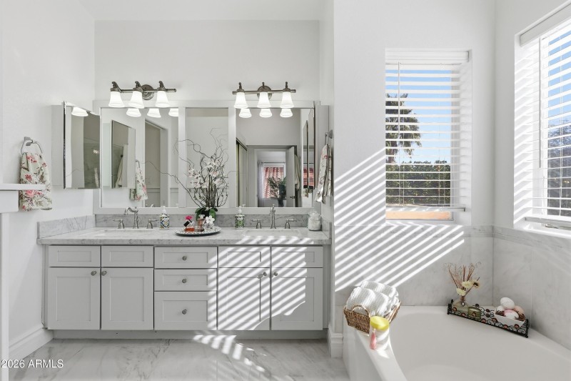 Main room vanity area