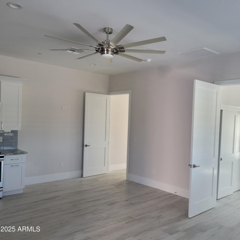 new 76 guest hs fr ent 4-24