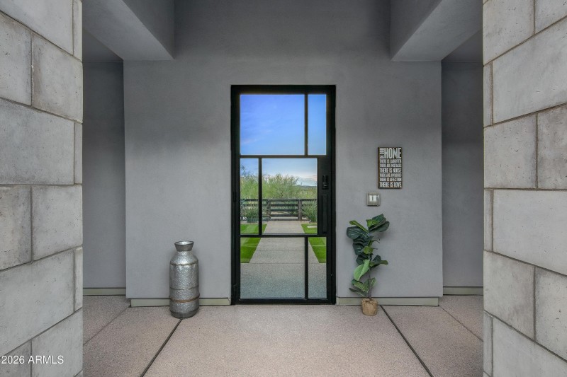 009_The Framing of The Four Peaks