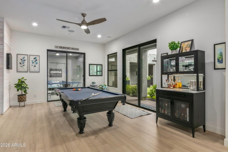 030_DiningGame Room Outdoor Access