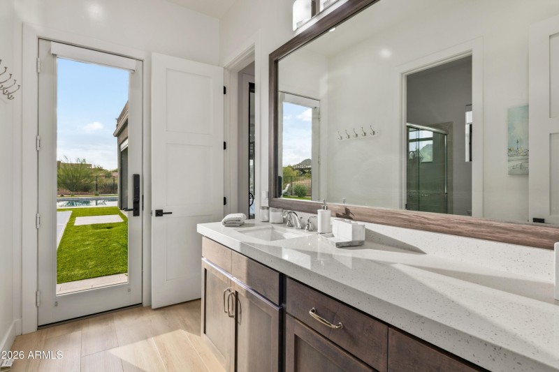 049_Ensuite #3 Pool Bath