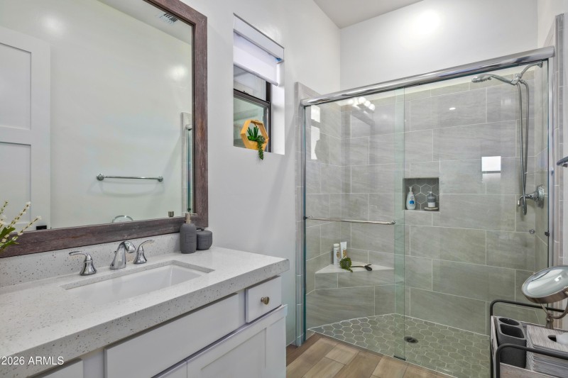 059_Casita Full Bath