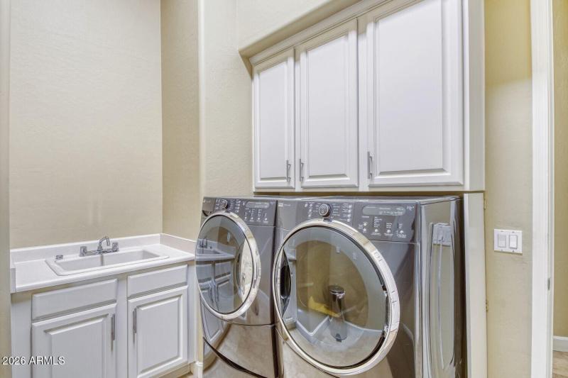 Large Laundry Room