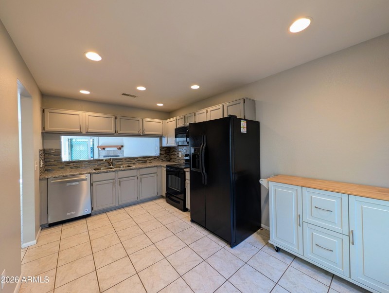 4114 E UNION HILLS DR #1225