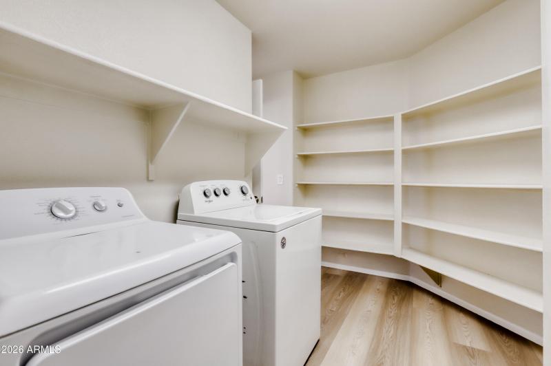 12333 W Marshall Ave - MLS Sized - 018