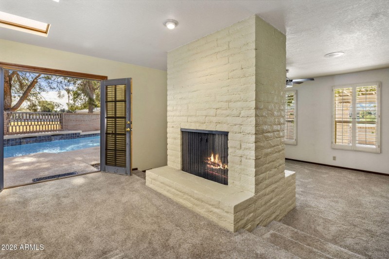 Primary Suite sitting room