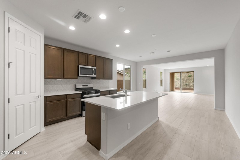 Kitchen/Cafe/Gathering Room