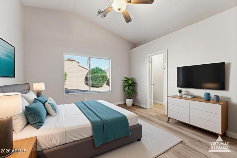 23-Primary Bedroom (virtually staged)