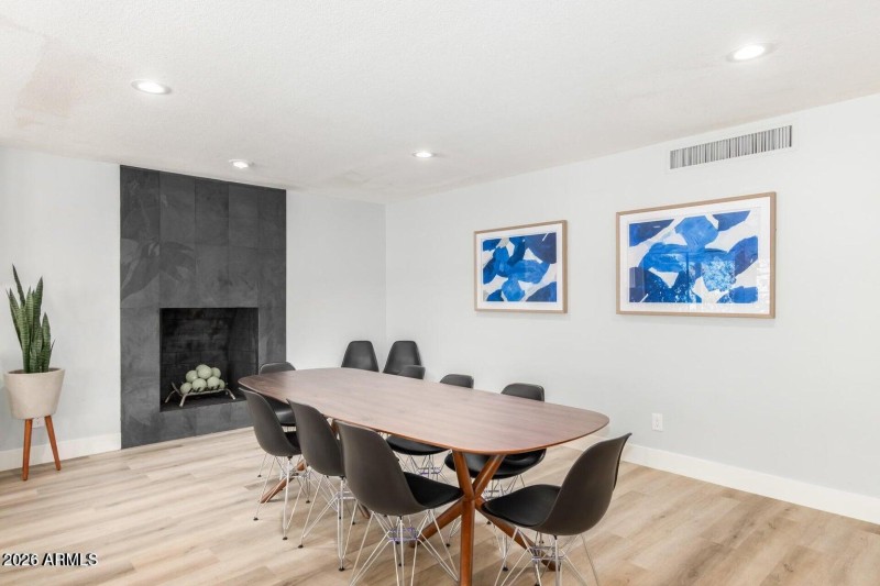 20250328180805503630000000-o