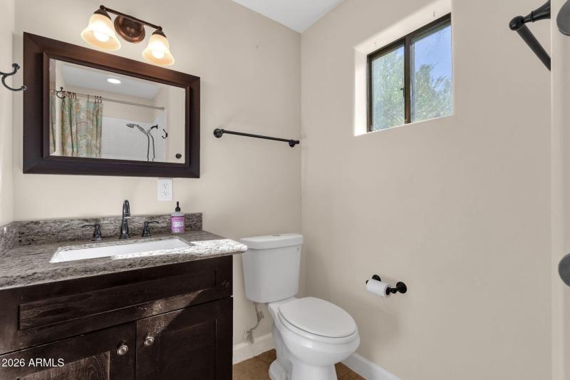 44-web-or-mls-15019-n-mayflower-dr