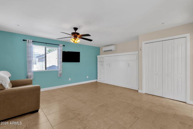 40-web-or-mls-15019-n-mayflower-dr