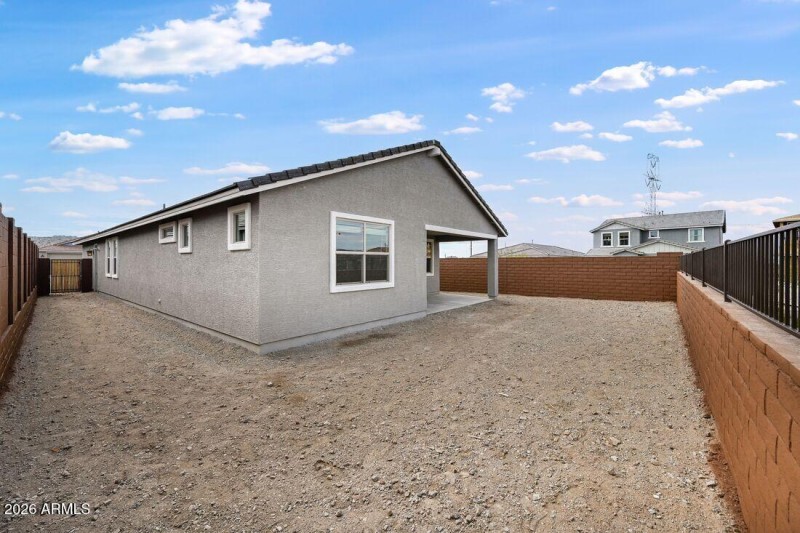 hj-az-phoenix-lucero-sandstone-lot-61-ba