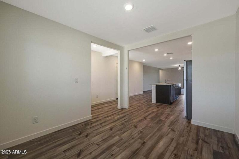 20250409230628100348000000-o