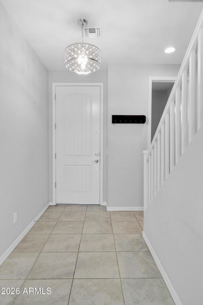 6659AAD8-5C07-4DDB-B653-3773FC3C6361_1_2