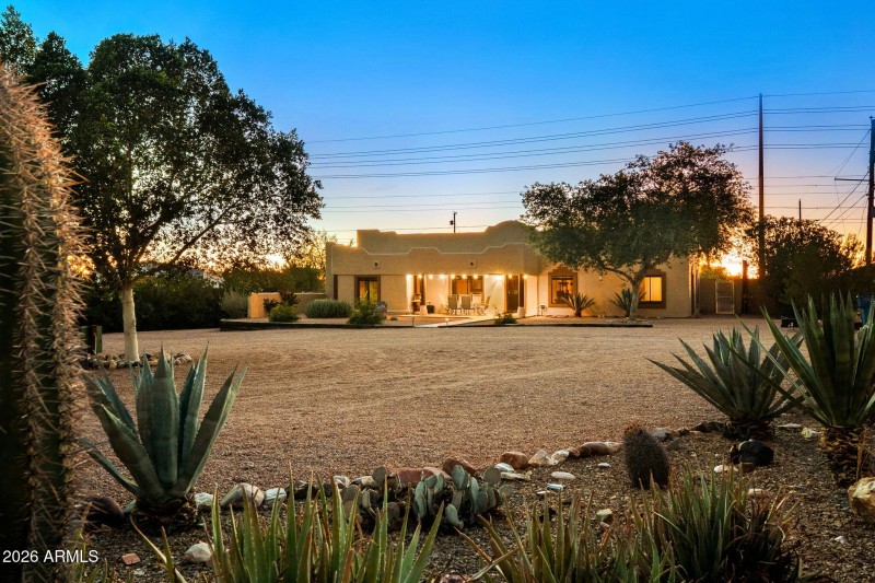 022__385 N Tomahawk Rd