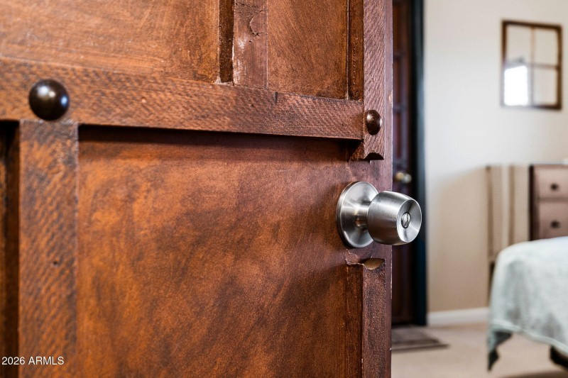 031__385 N Tomahawk Rd