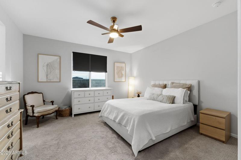 030__2487 E Boulder Ave