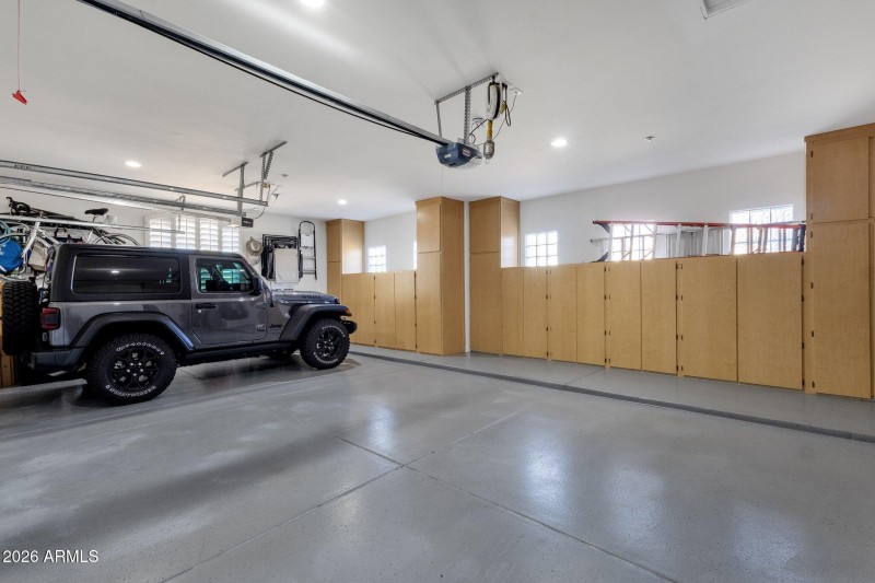 Oversized 3 car garage