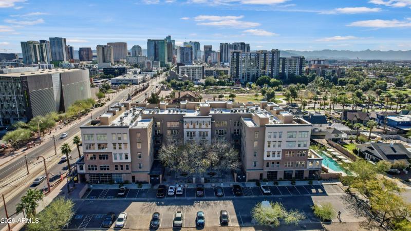 D7CAAEE7-CEFA-43B1-A81F-8BAC427AAFEE_1_2