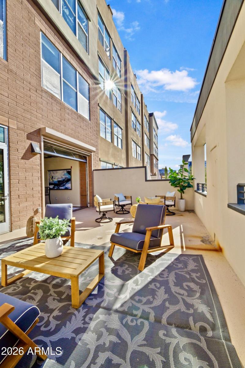 063BE5CA-BB58-4BD5-94FF-3226614BA8DF_1_2