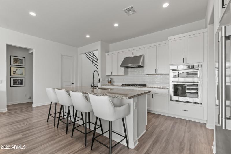 35173 n covelite way-18