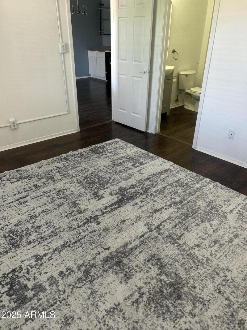 A17BB1AA-F823-4EB8-B385-645433AA707E