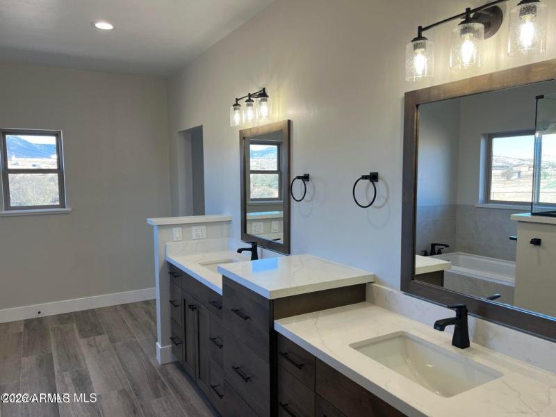 Similar Rendition of Primary Bath 1