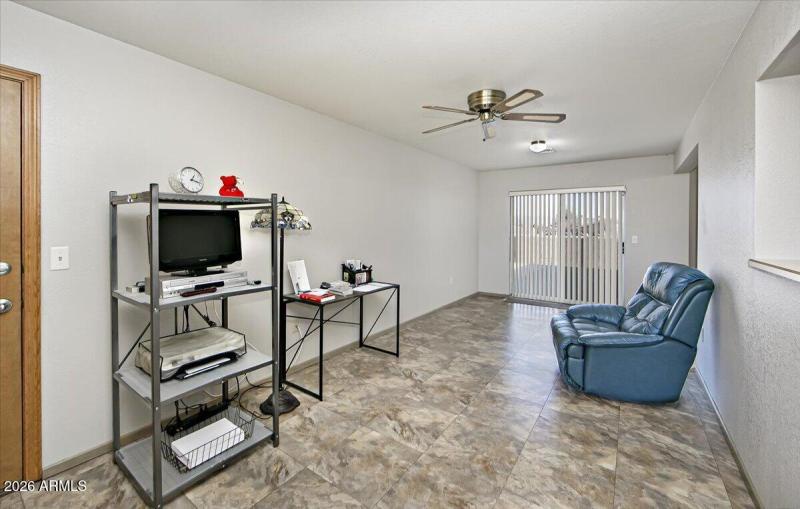 08-GG5A1536_7_8_9-Edit